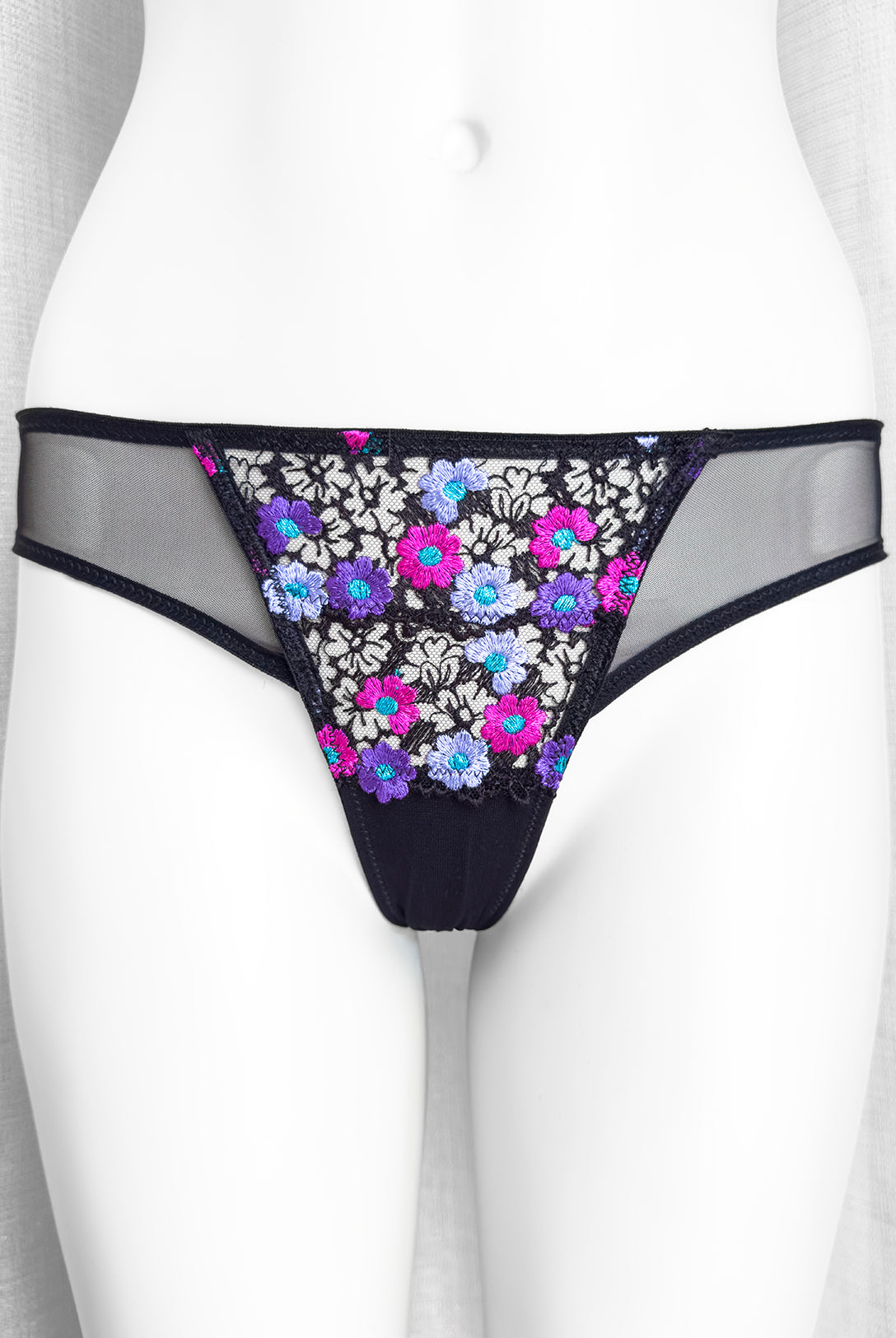Brasiliana Aster Noir | Dot76.it