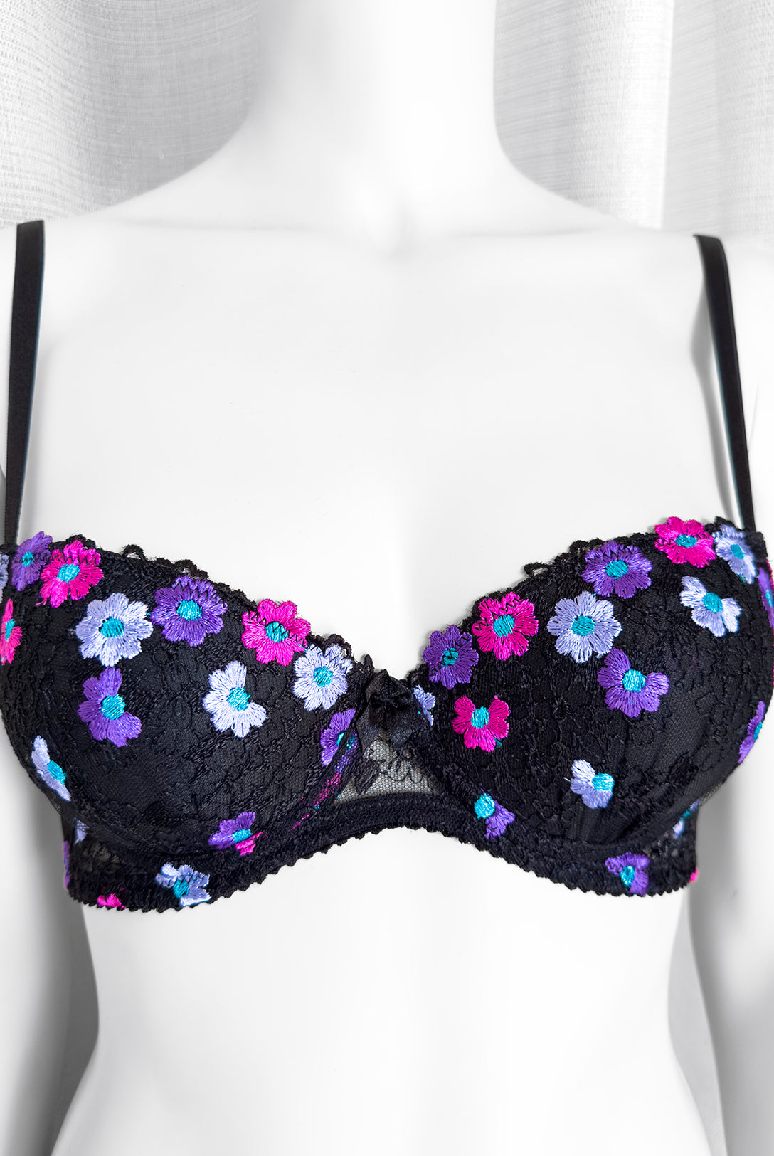 Reggiseno push-up Aster Noir | Dot76.it