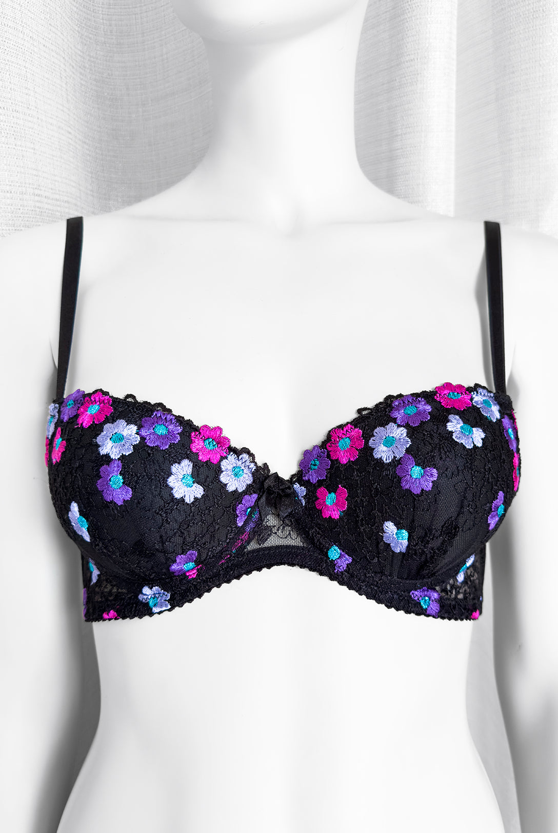 Reggiseno push-up Aster Noir | Dot76.it