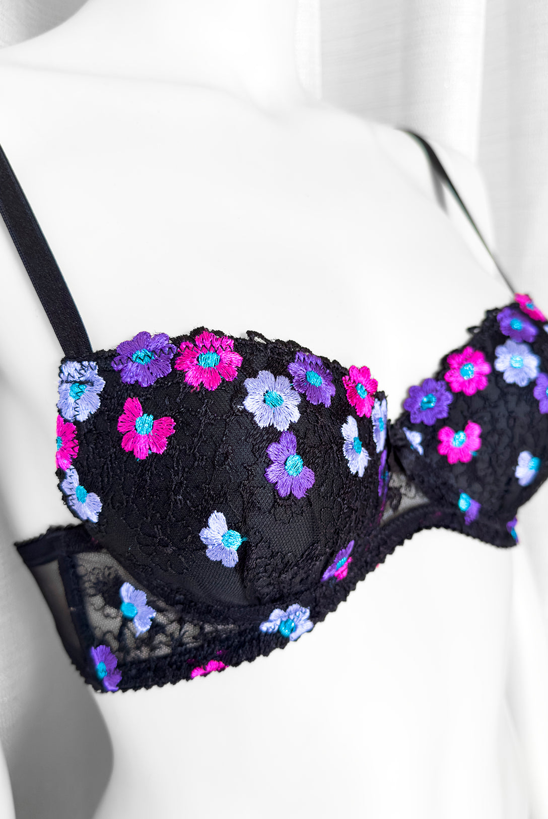 Reggiseno push-up Aster Noir | Dot76.it