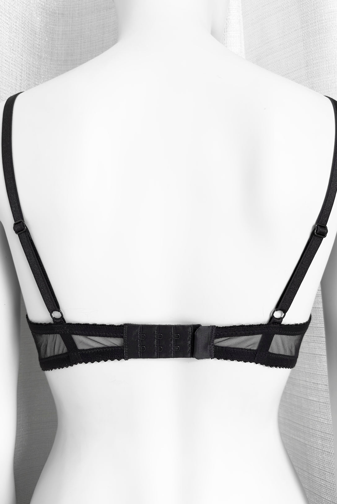 Reggiseno push-up Aster Noir | Dot76.it