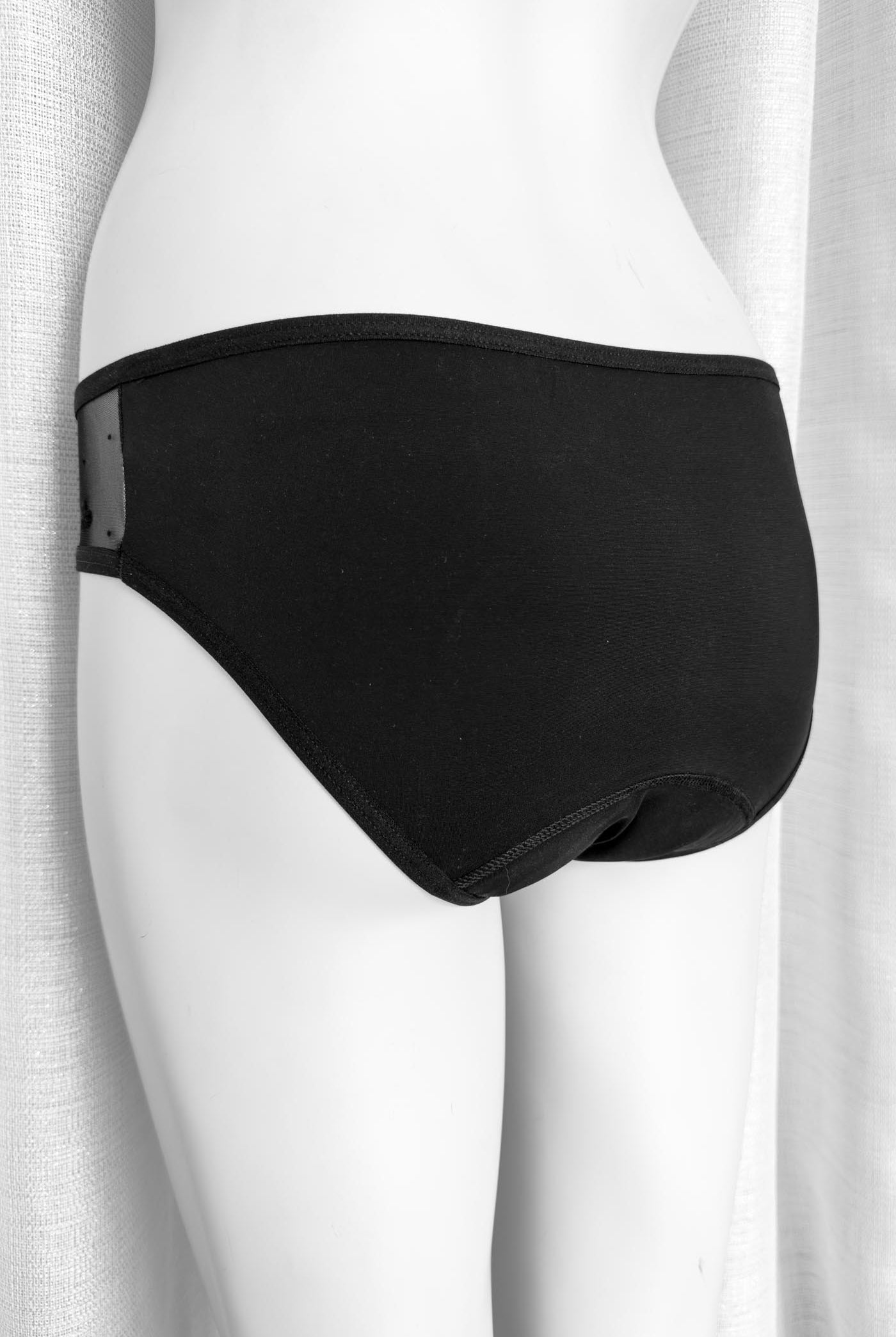 Period Slip Black Baccara Velvet - Slip mestruale | Dot76.it