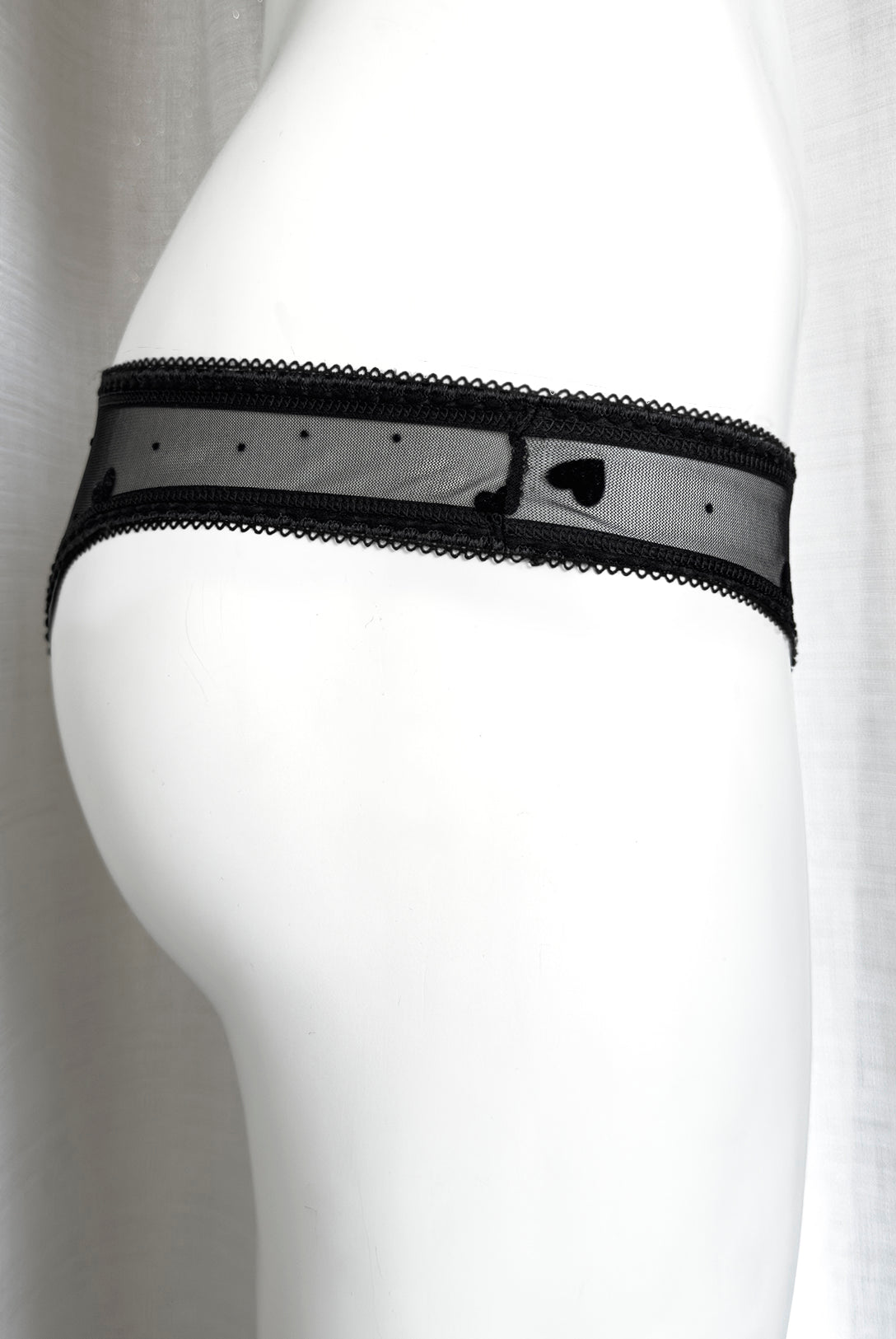 Brasiliana Black Baccara Velvet | Dot76.it