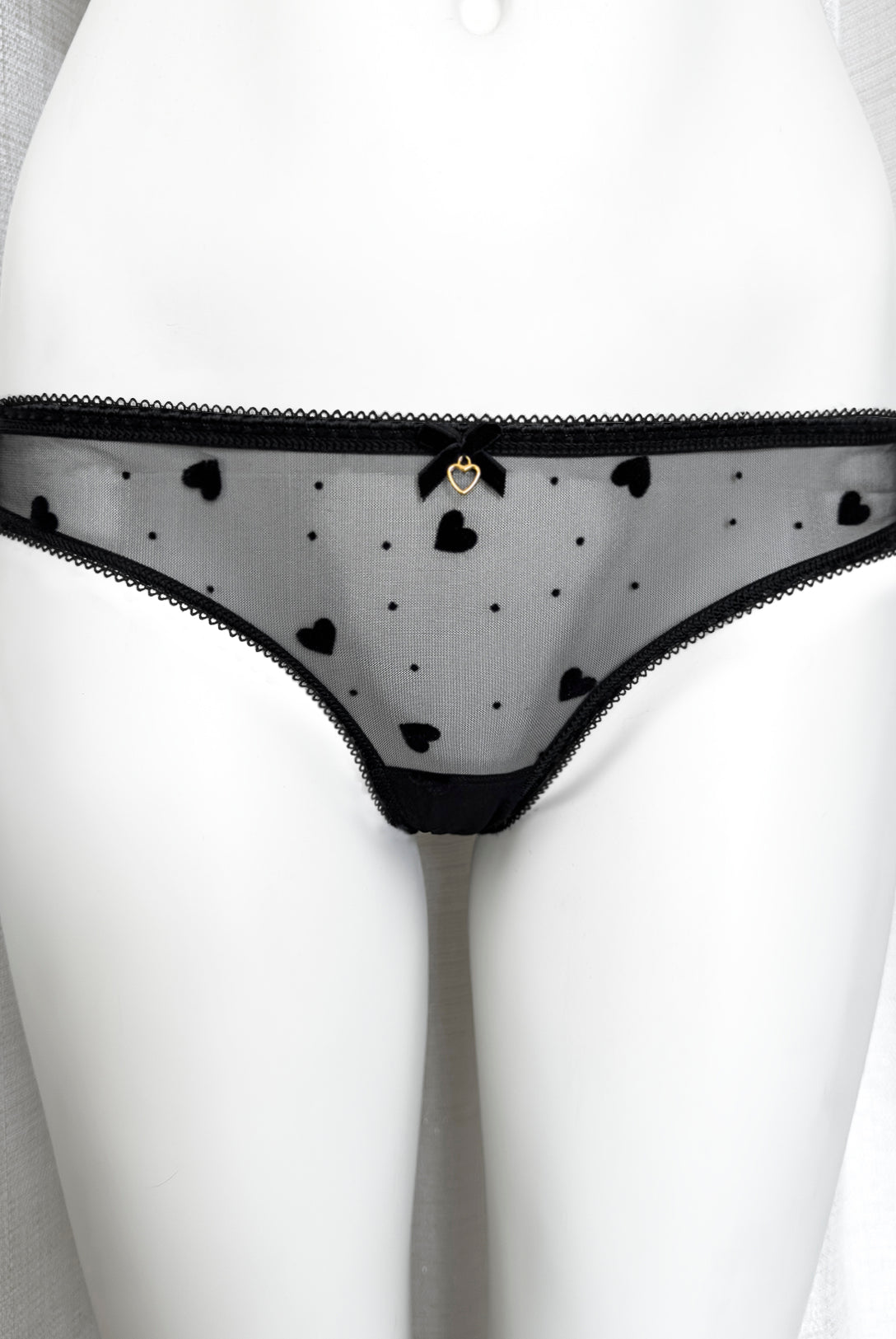 Brasiliana Black Baccara Velvet | Dot76.it