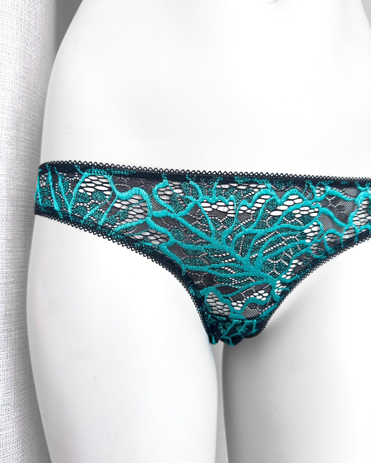 Brasiliana Peonia Dark Tiffany | Dot76.it
