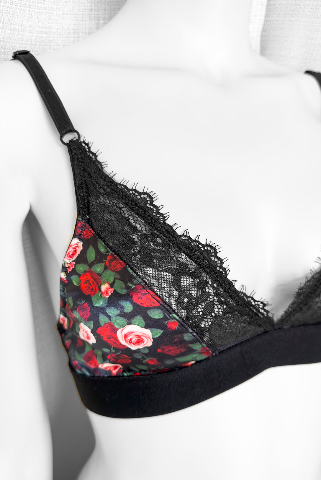 Bralette a triangolo Daphne Romantic | Dot76.it