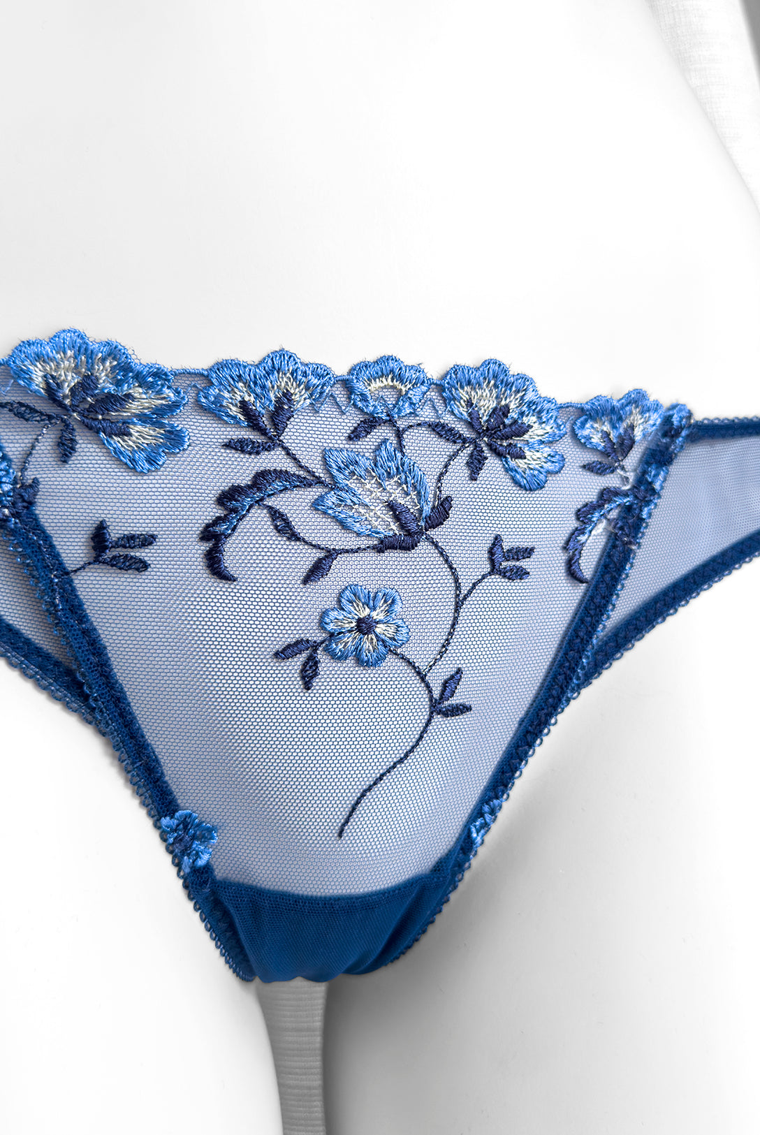 Brasiliana Dark Ortensia | Dot76.it