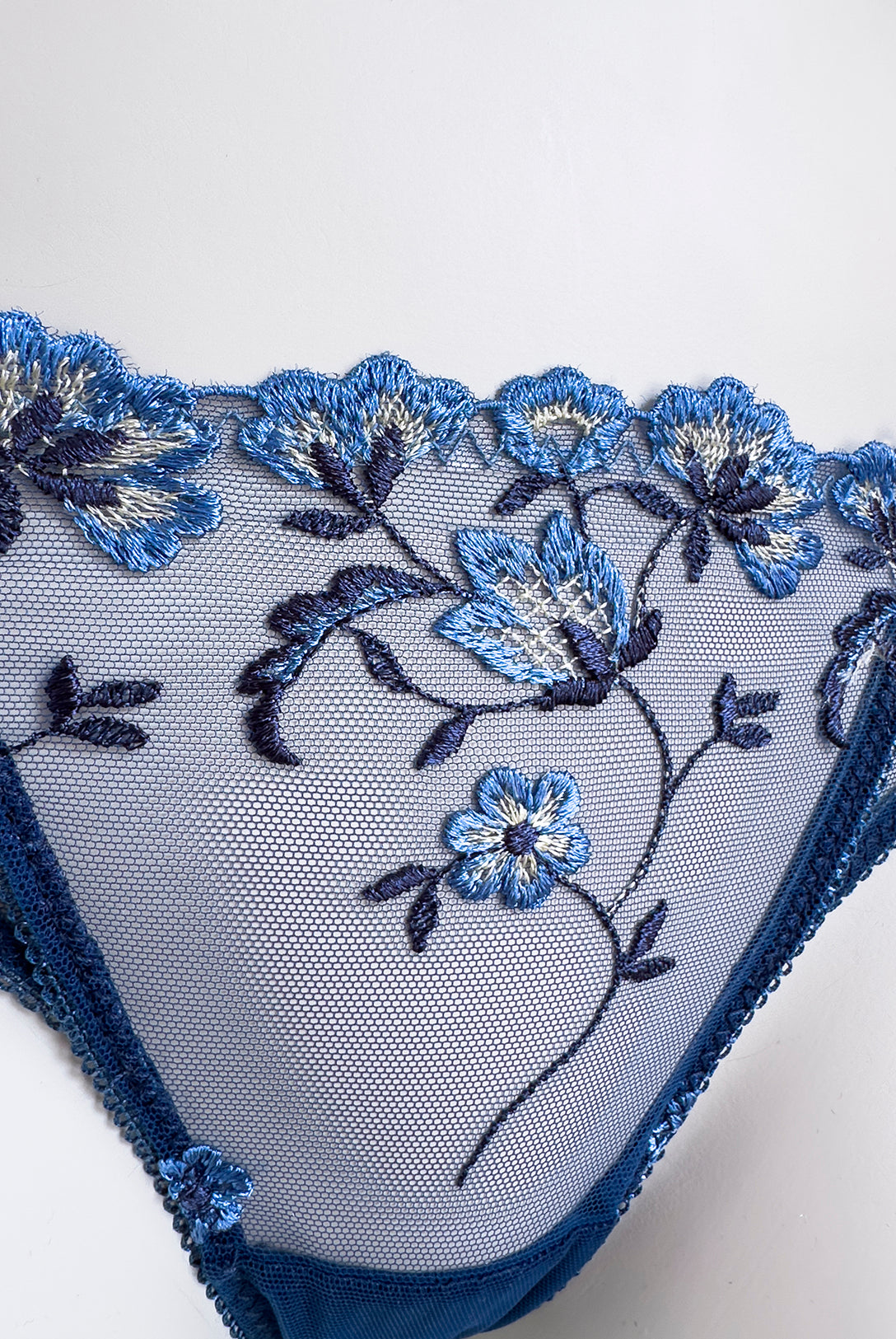Brasiliana Dark Ortensia | Dot76.it