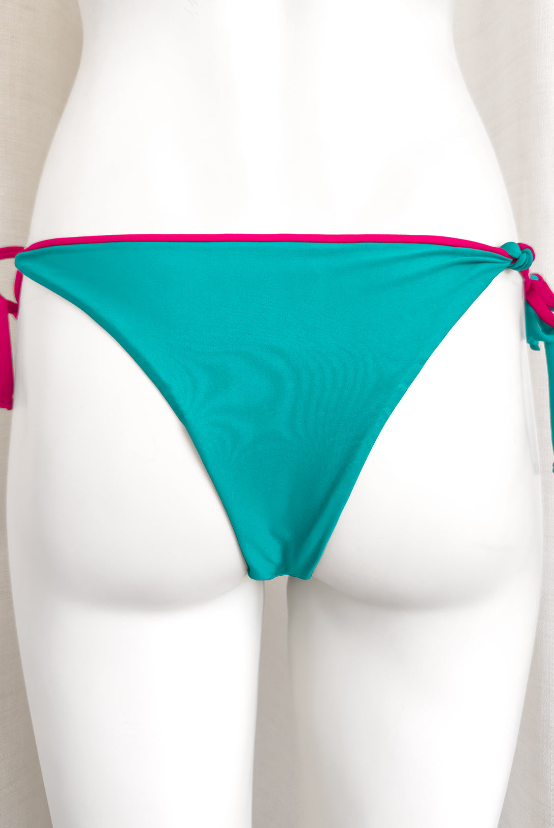 Brasiliana Eva | Dot76.it