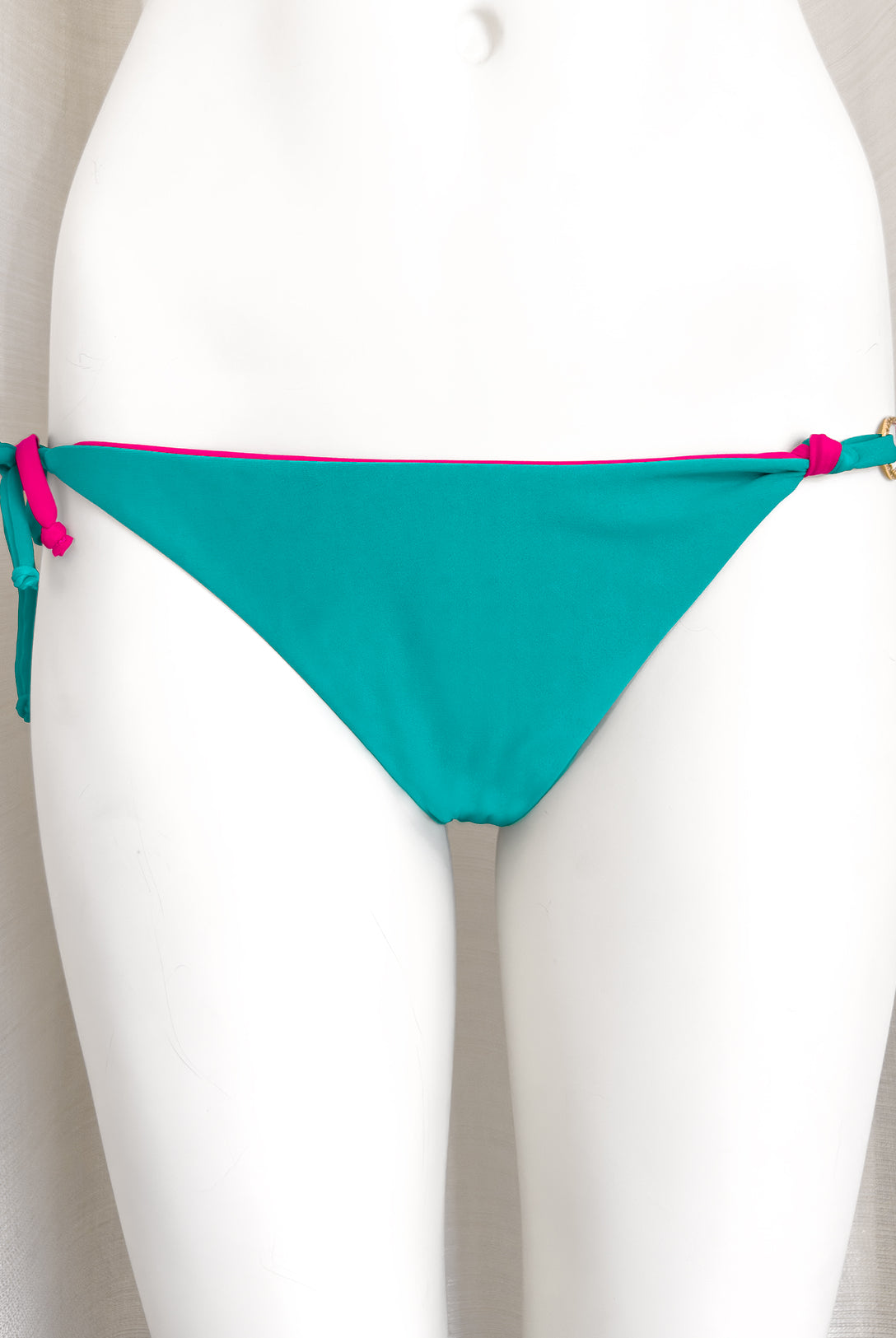Tanga Eva | Dot76.it