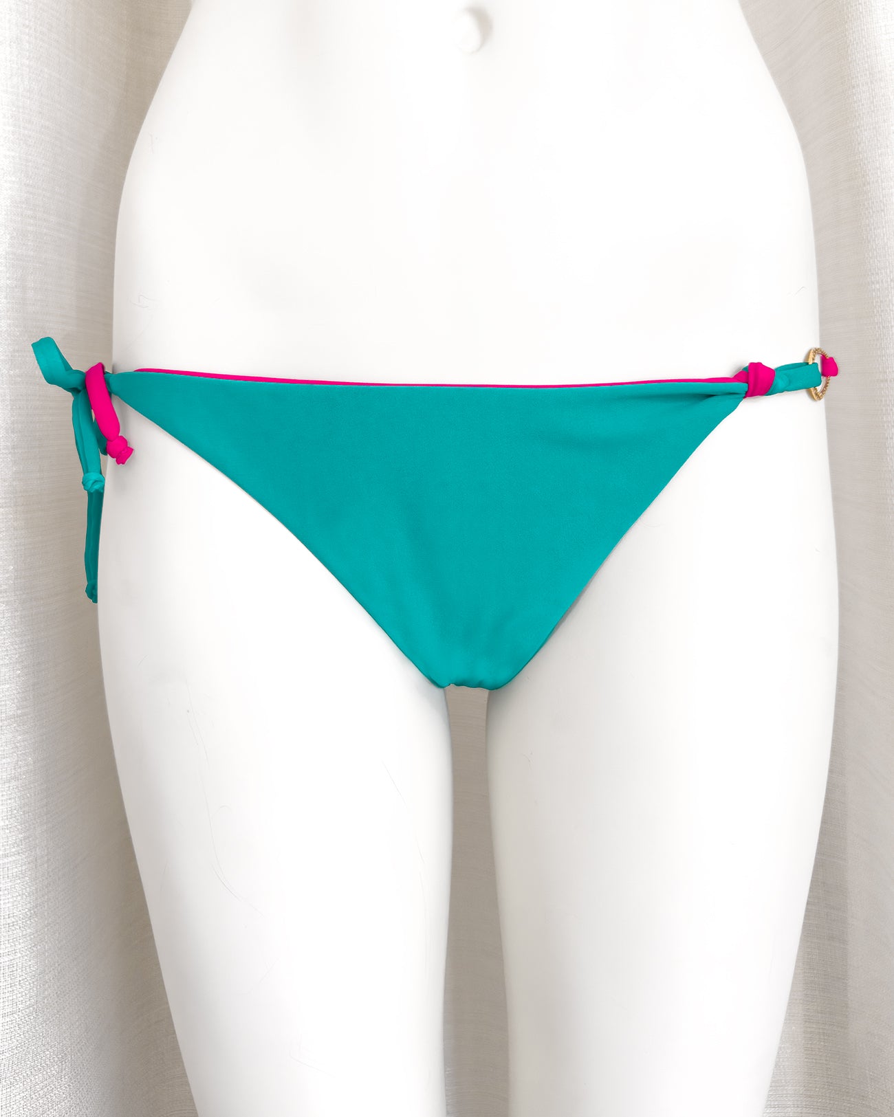 Tanga Eva | Dot76.it