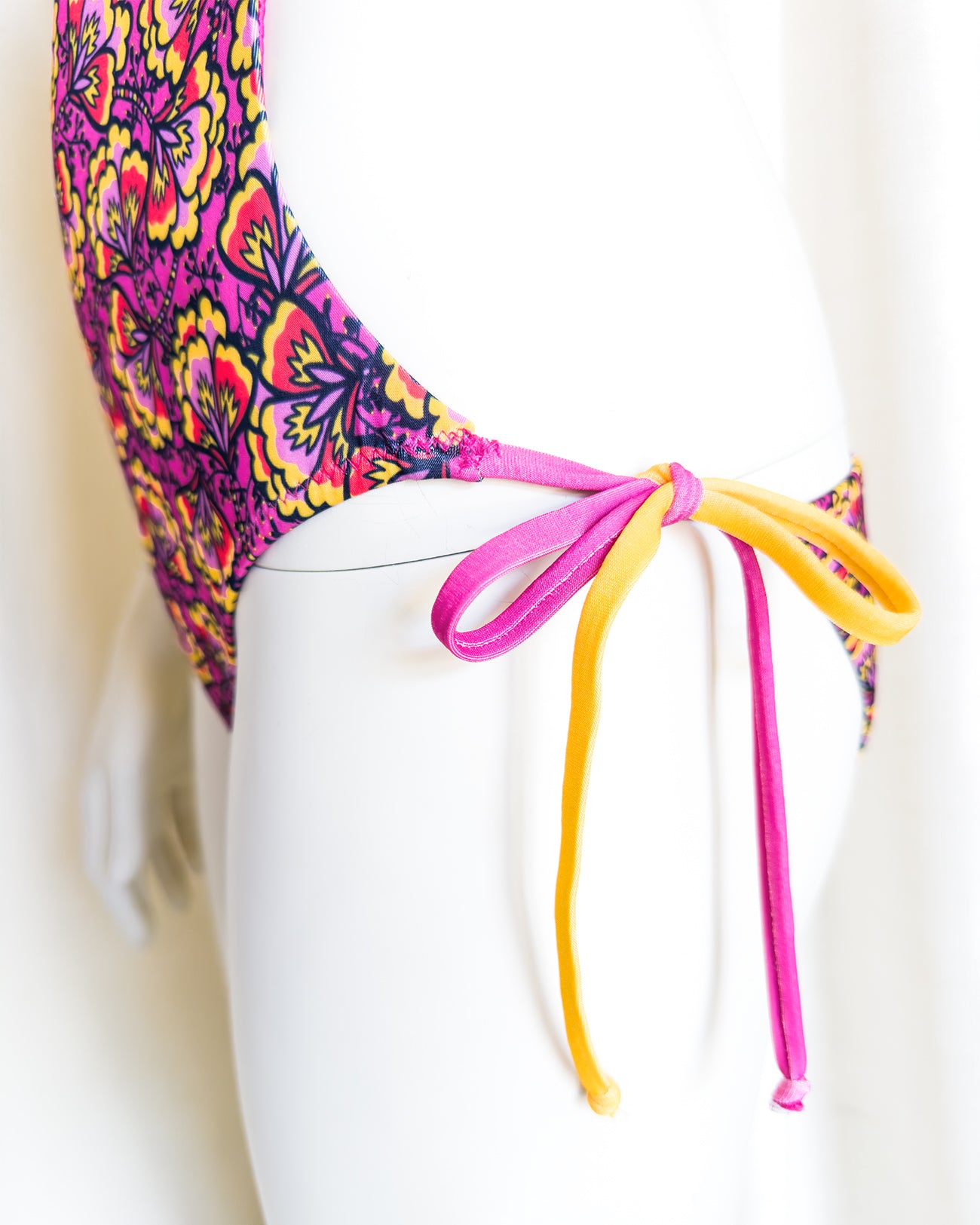 Trikini Carmen | Dot76.it