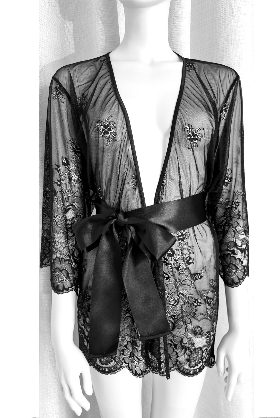Kimono Lace Magnolia Exclusive | Dot76.it