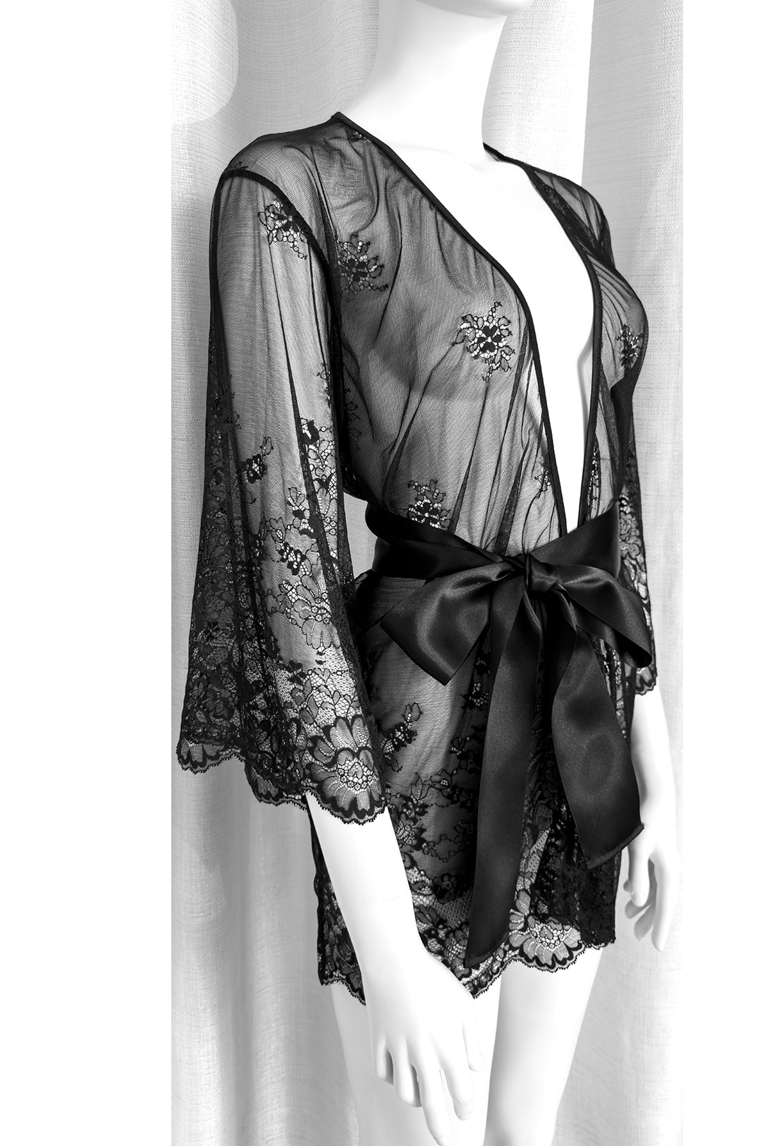 Kimono Lace Magnolia Exclusive | Dot76.it
