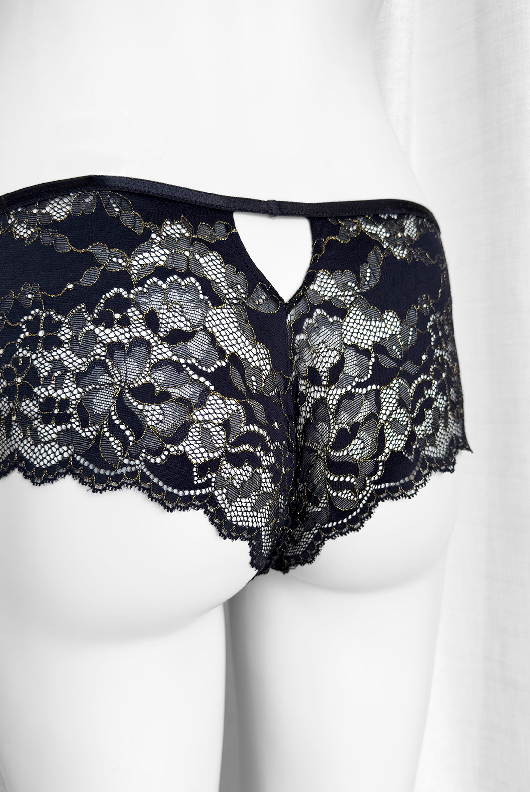 Culotte Magnolia Gold Touch - BlackEdition | Dot76.it