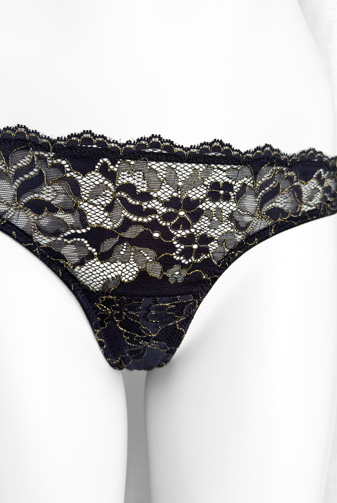 Brasiliana Magnolia Gold Touch - BlackEdition | Dot76.it