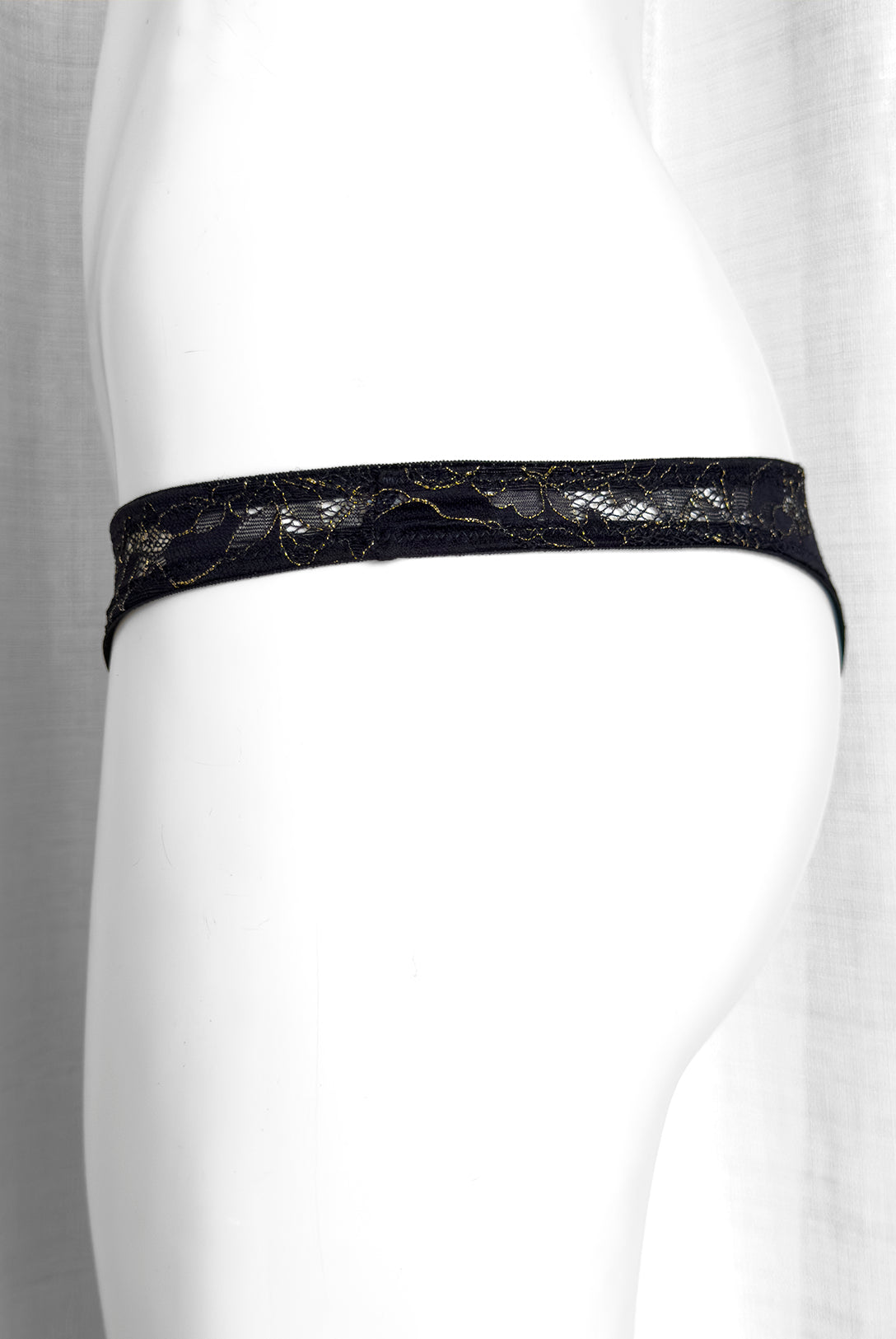 Brasiliana Comfy Magnolia Gold Touch - BlackEdition | Dot76.it