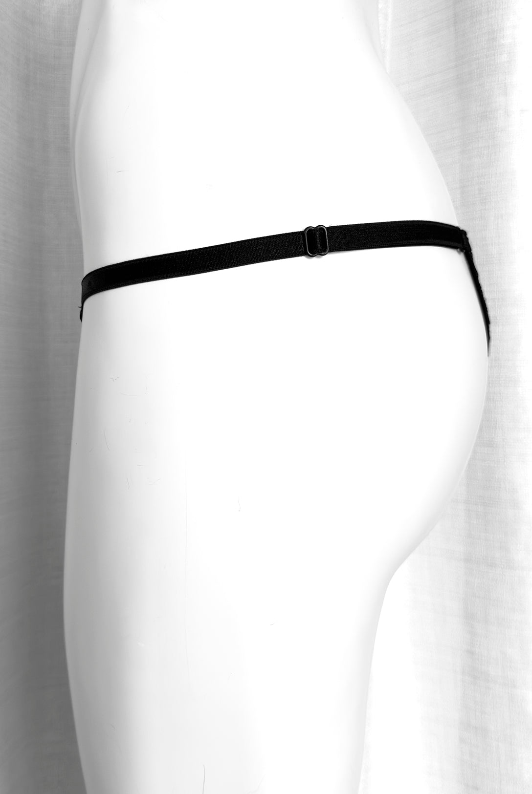 Perizoma regolabile Magnolia Gold Touch - BlackEdition | Dot76.it