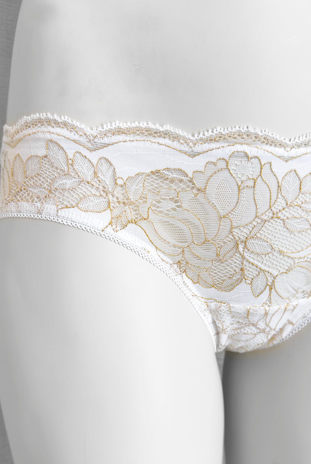 Brasiliana Magnolia Gold Touch | Dot76.it