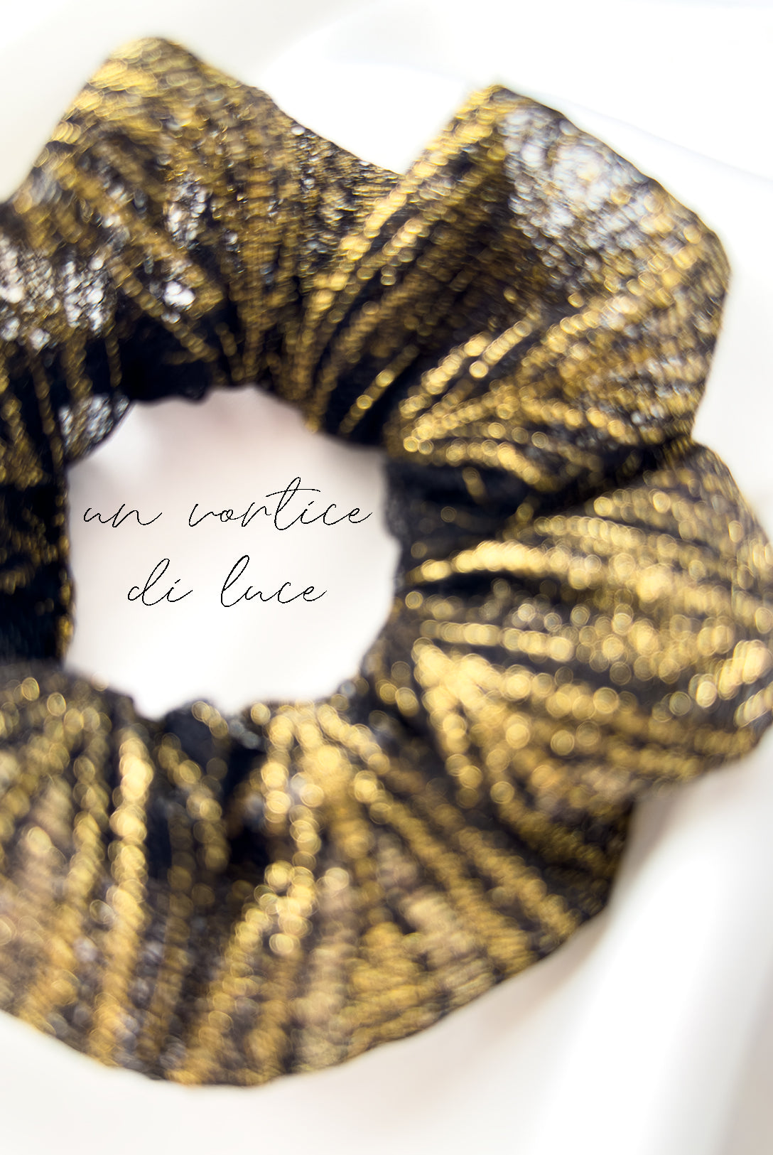 Scrunchie Magnolia Shine ✨ | Dot76.it