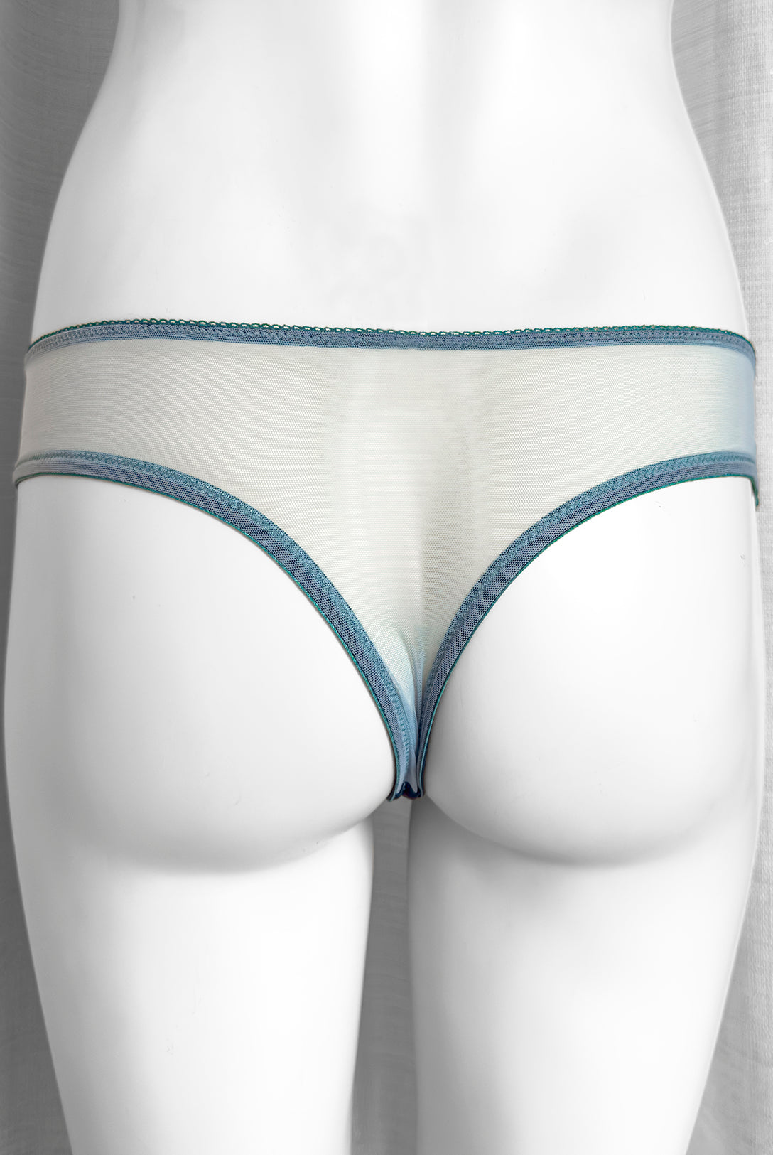 Brasiliana Sakura Elegance | Dot76.it
