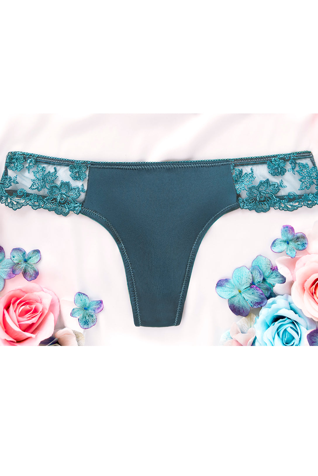 Brasiliana Sakura Elegance | Dot76.it
