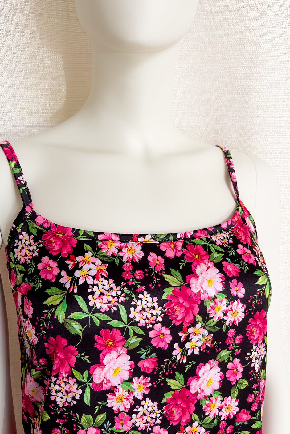 Canotta Black Sakura | Dot76.it