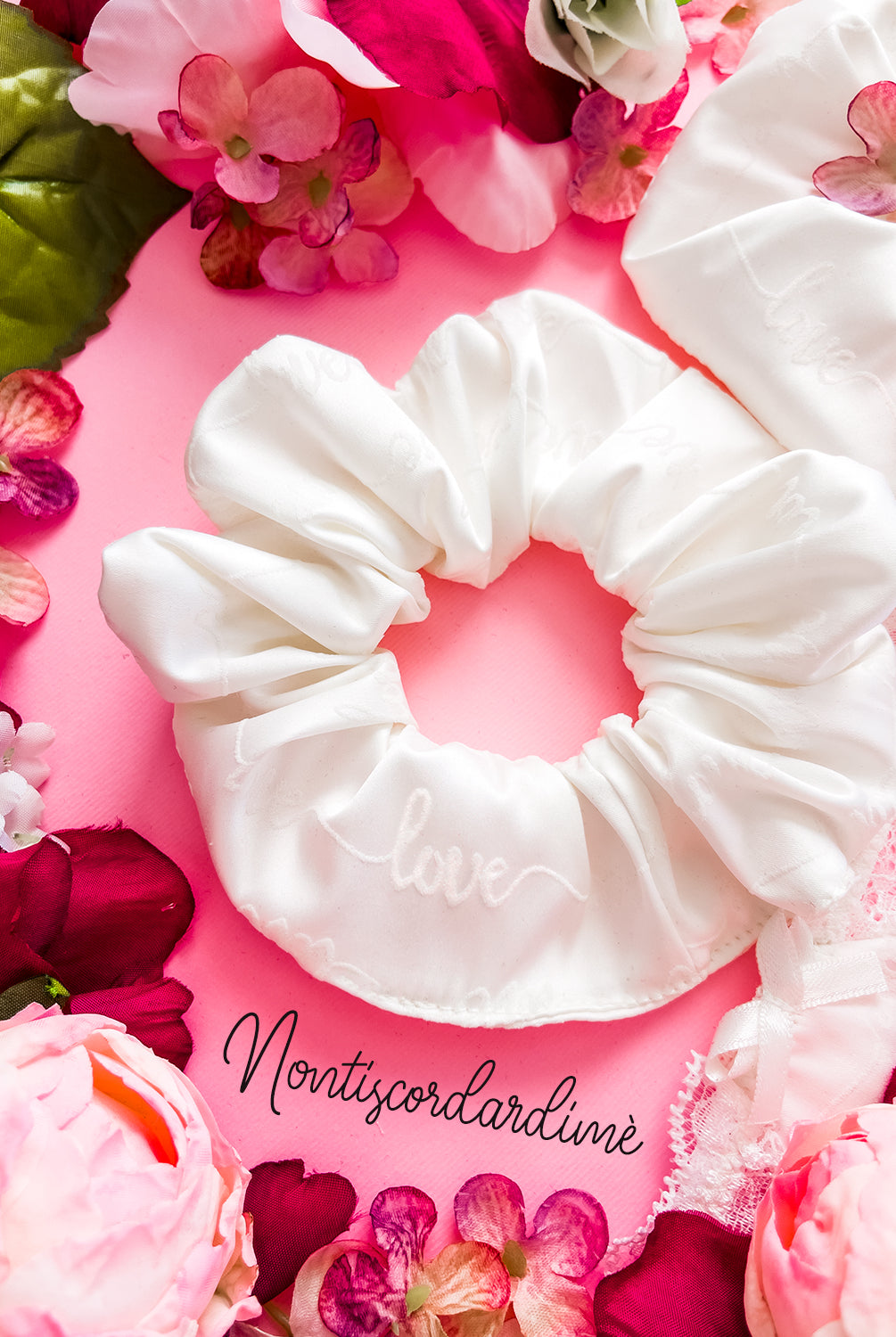 Scrunchie Nontiscordardimè Love | Dot76.it