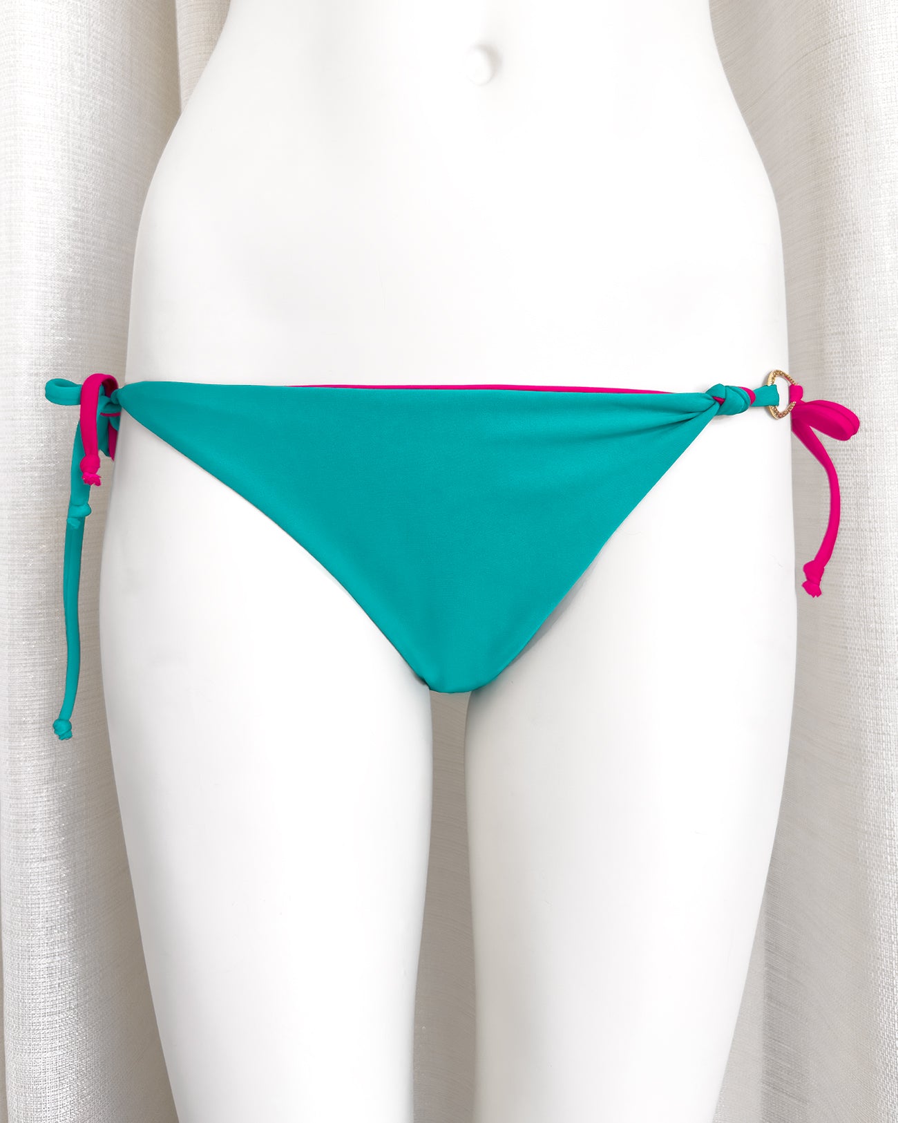 Brasiliana Eva | Dot76.it