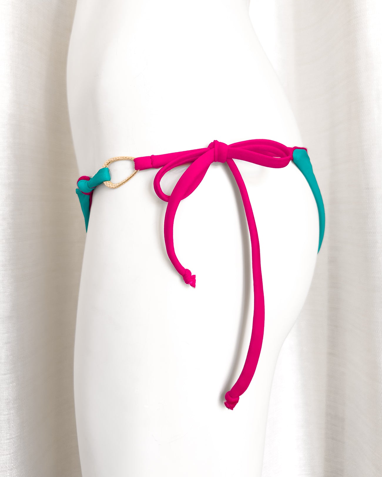Tanga Eva | Dot76.it
