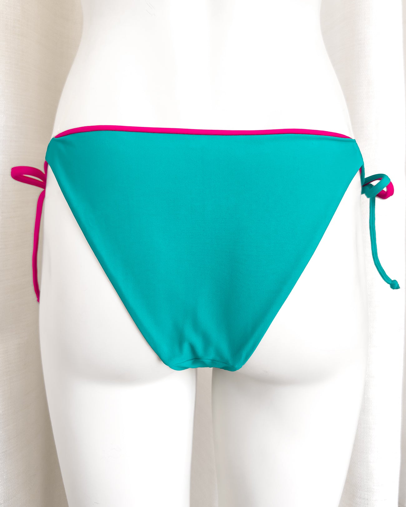 Tanga Eva | Dot76.it
