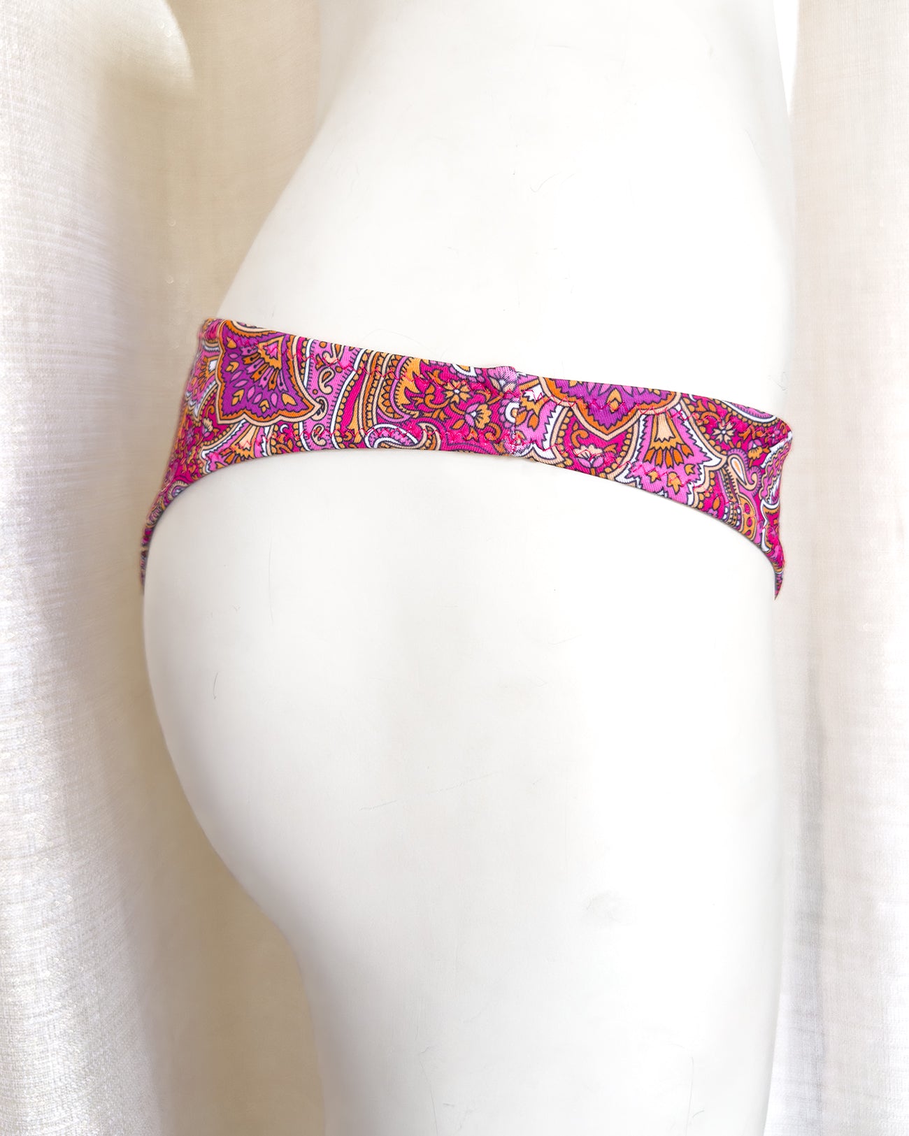Brasiliana Bikini Kya Violet | Dot76.it