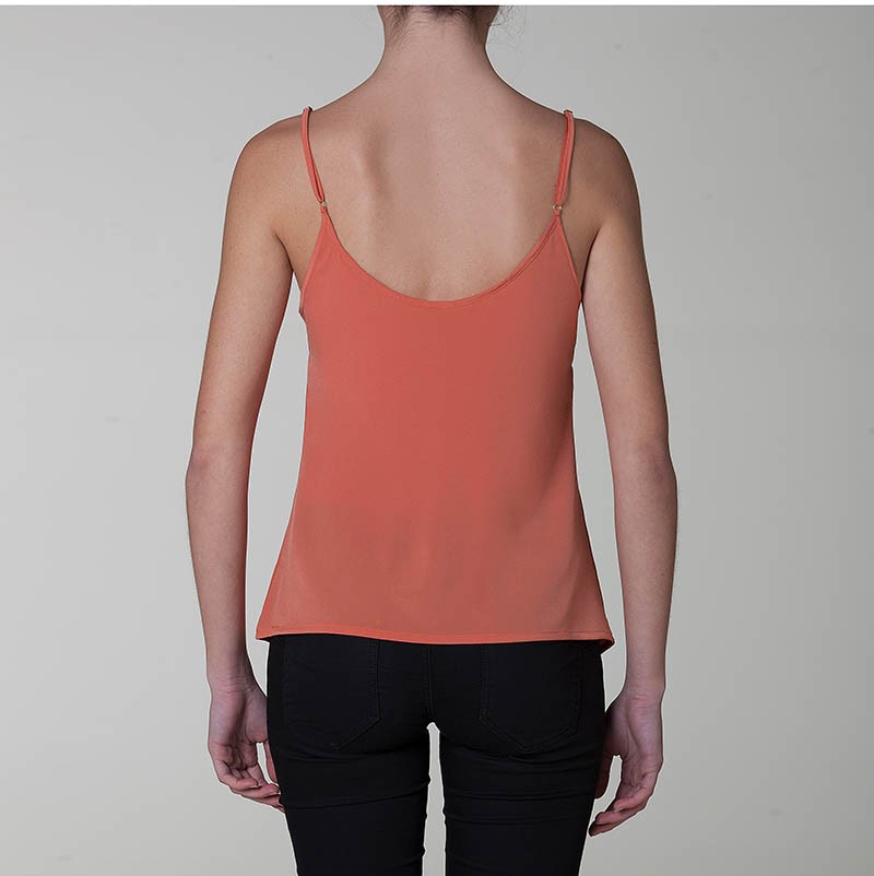 Canotta in crepe con fascia in pizzo